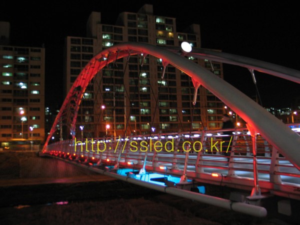 thumbe064c7626a46a52b28cf85614edccaad_1746756241_8998.jpg